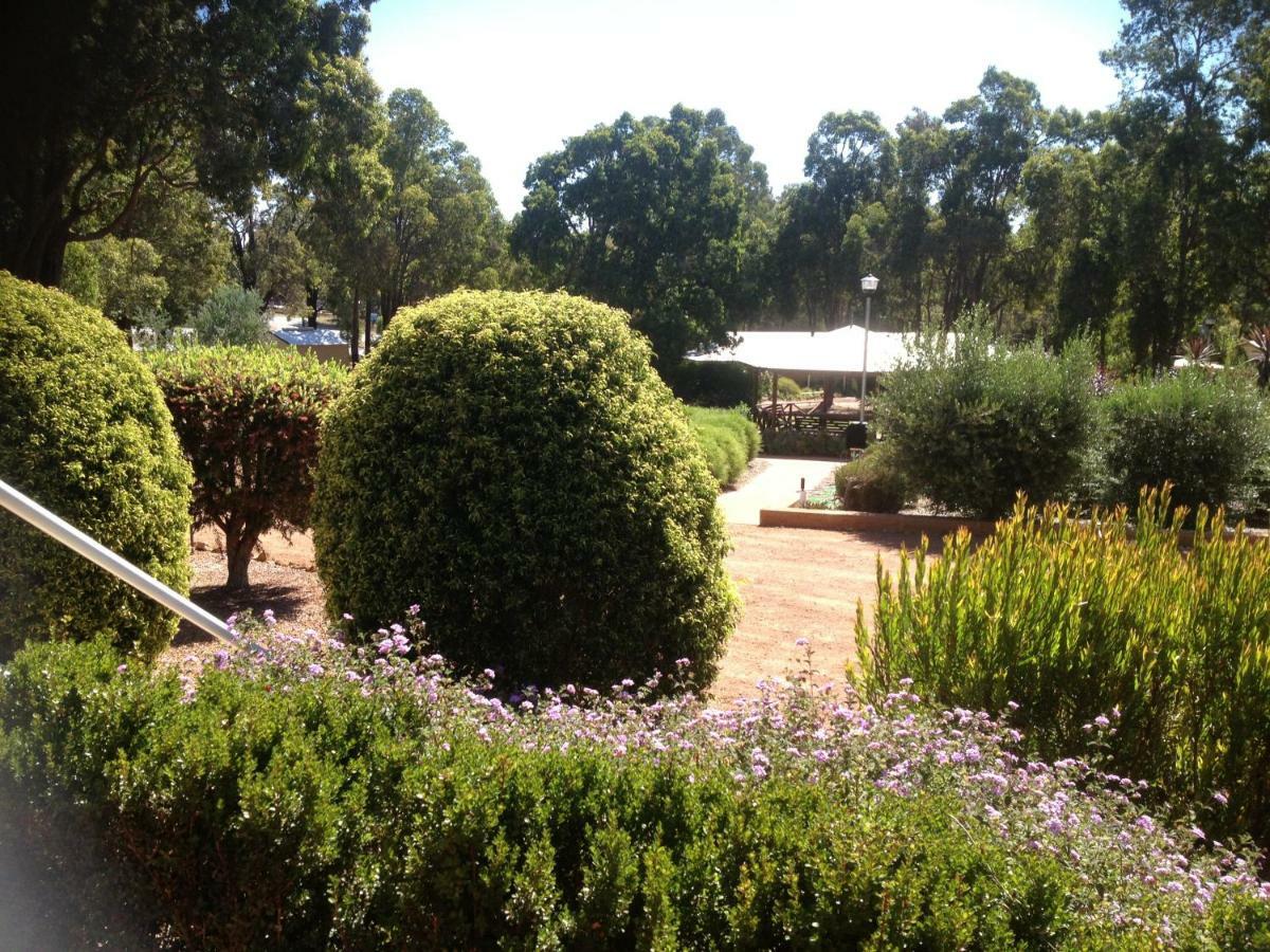 Travellers Rest Motel Mundaring Zewnętrze zdjęcie